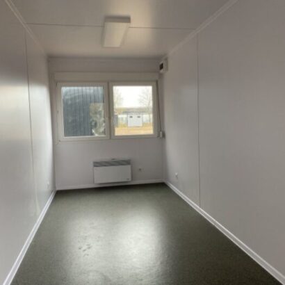 Contenedor de oficina 6,00 x 2,43 m